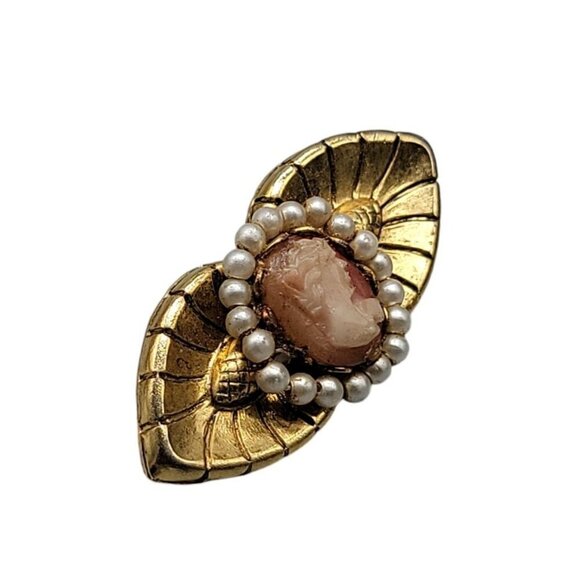 Faux Cameo Brooch Gold Tone Bow Faux Pearls Small Pink & White Lady Pin Vintage - Picture 6 of 8